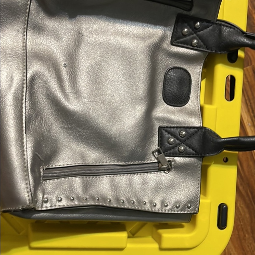 Silver concealed purse